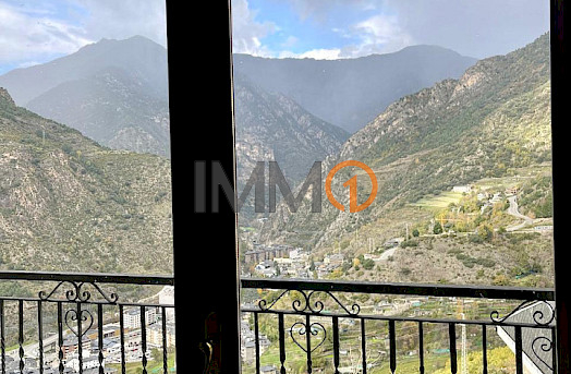 Casa adossada en venda a Aixirivall (Sant Julià de Lòria)