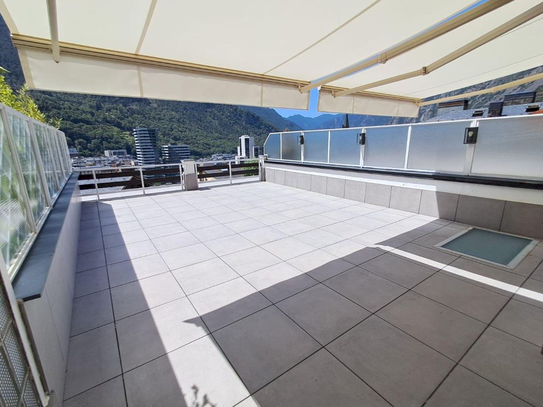 3-bedroom flat for sale in Escaldes-Engordany · 51 of 60