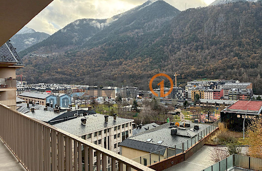 En lloguer pis reformat de 3 habitacions al centre d’Andorra la Vella