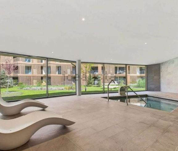 3-bedroom flat for sale in Andorra la Vella · 3 of 4